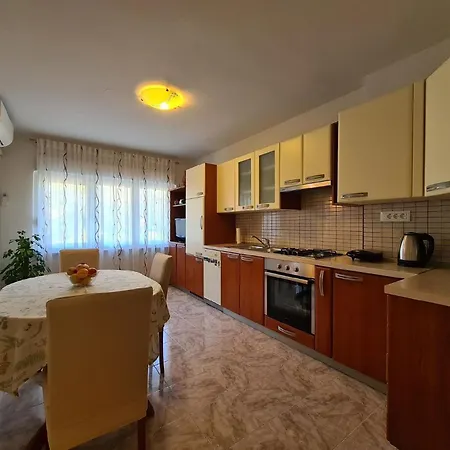 Fuer 4 Personen Ca 51 Qm In Fazana, Istrien Istrische Riviera * Fažana
